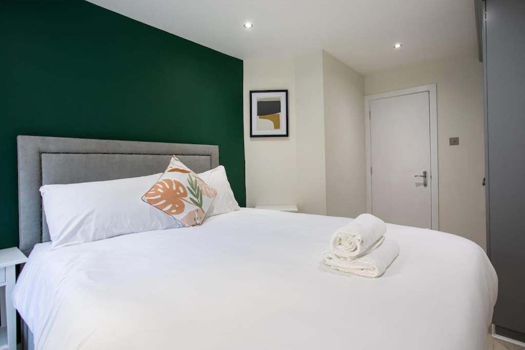 Luxury, Sleeps 6, City Centre Belfast Zewnętrze zdjęcie