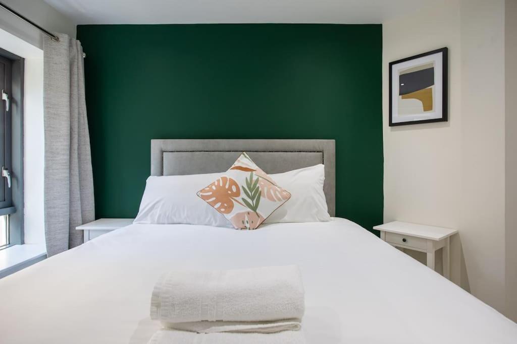 Luxury, Sleeps 6, City Centre Belfast Zewnętrze zdjęcie