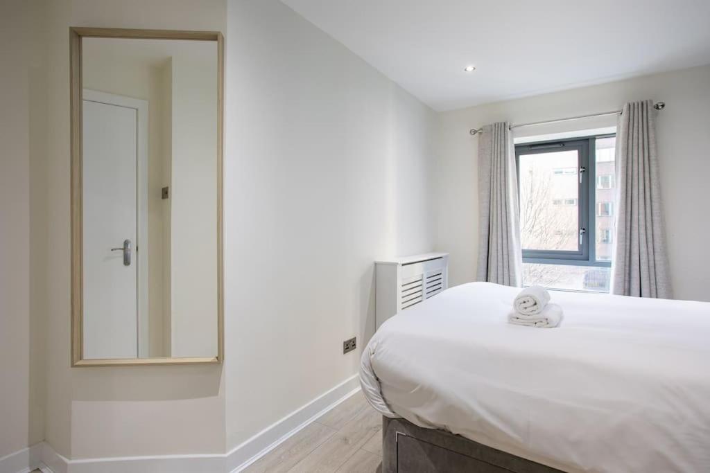 Luxury, Sleeps 6, City Centre Belfast Zewnętrze zdjęcie
